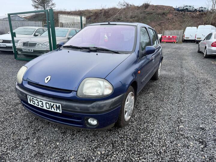 Renault Clio 1.6 RXE 5dr