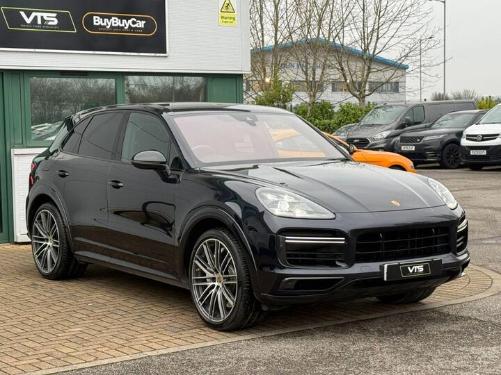 Porsche CAYENNE 4.0T V8 Turbo TiptronicS 4WD Euro 6 (s/s) 5dr Porsche CAYENNE 4.0T V8 Turbo TiptronicS 4WD Euro 6 (s/s) 5dr