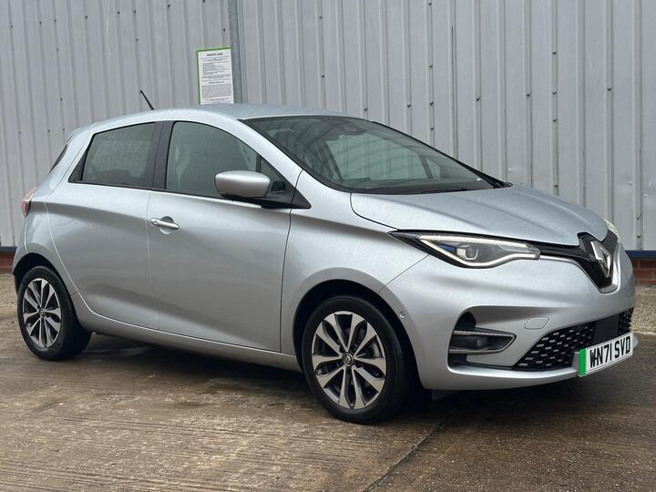 Renault Zoe R135 EV50 52kWh GT Line Auto 5dr (Rapid Charge) Renault Zoe R135 EV50 52kWh GT Line Auto 5dr (Rapid Charge)