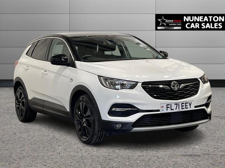 Vauxhall GRANDLAND X 1.2 Turbo SRi Nav Euro 6 (s/s) 5dr