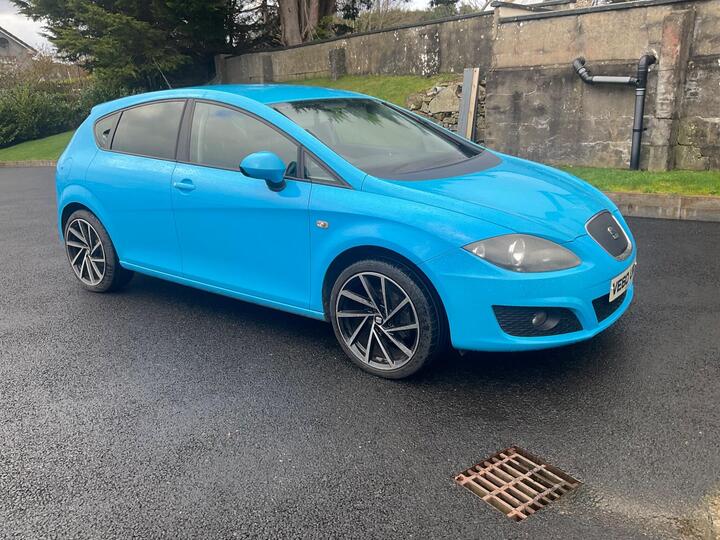 SEAT Leon 1.6 TDI CR SE Euro 5 (s/s) 5dr