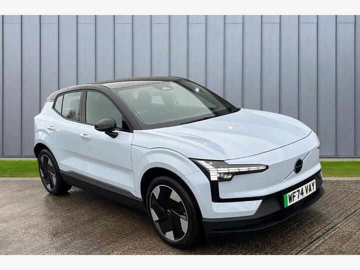 Volvo EX30 Twin Performance 69kWh Plus Auto AWD 5dr