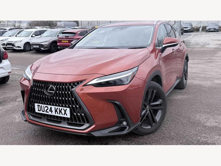 Lexus NX ESTATE 2.5 450h+ 18.1kWh E-CVT 4WD Euro 6 (s/s) 5dr