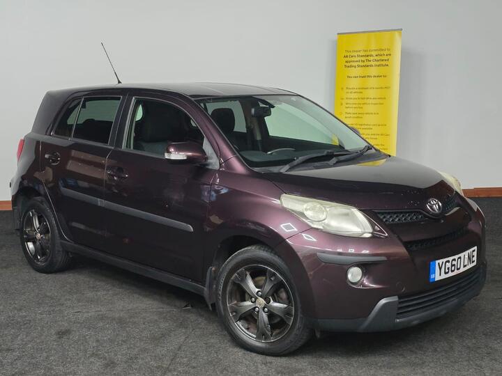 Toyota Urban Cruiser 1.4 D-4D 4WD Euro 4 5dr Toyota Urban Cruiser 1.4 D-4D 4WD Euro 4 5dr