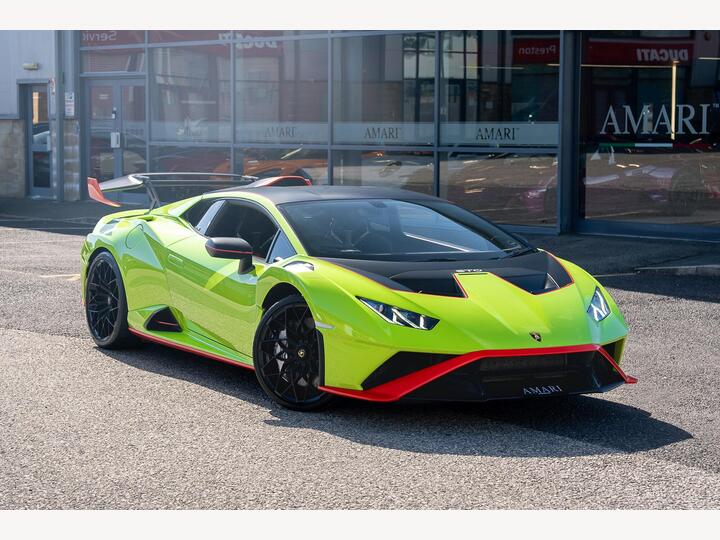 Lamborghini Huracan 5.2 V10 LP 640-2 STO LDF Euro 6 (s/s) 2dr Lamborghini Huracan 5.2 V10 LP 640-2 STO LDF Euro 6 (s/s) 2dr
