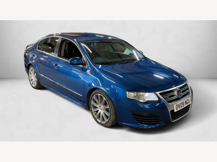 Volkswagen Passat 3.6 FSI V6 R36 DSG 4Motion Euro 4 4dr