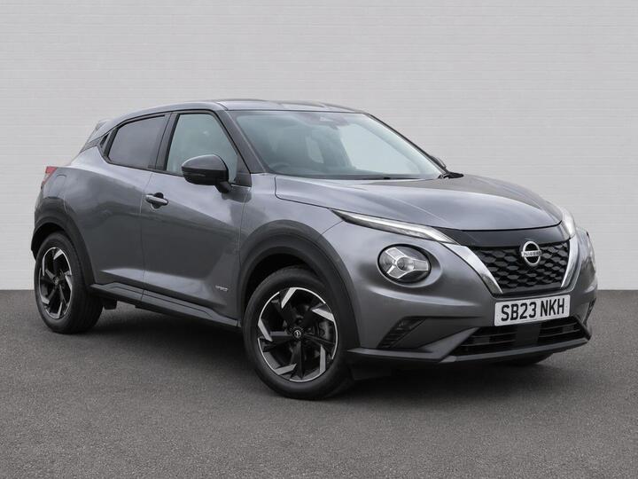 Nissan JUKE 1.6 N-Connecta Auto Euro 6 5dr