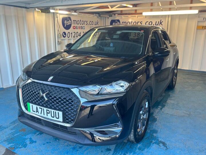 DS AUTOMOBILES DS 3 CROSSBACK E-TENSE 50kWh Bastille Crossback Auto 5dr DS AUTOMOBILES DS 3 CROSSBACK E-TENSE 50kWh Bastille Crossback Auto 5dr