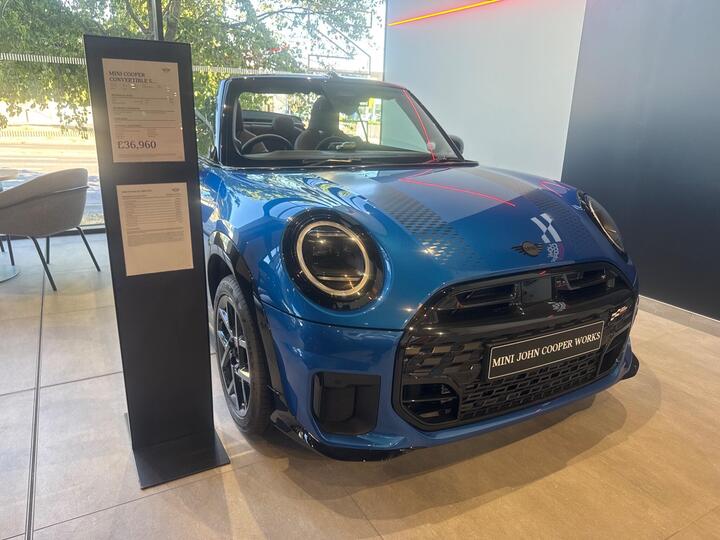 MINI Cooper Convertible 2.0S Sport Steptronic Euro 6 (s/s) 2dr