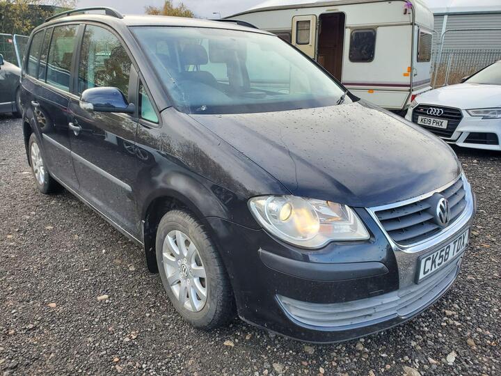 Volkswagen Touran 1.6 S 5dr (7 Seats) Volkswagen Touran 1.6 S 5dr (7 Seats)