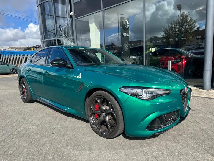 Alfa Romeo Giulia 2.9 V6 Bi-Turbo Quadrifoglio Auto Euro 6 (s/s) 4dr