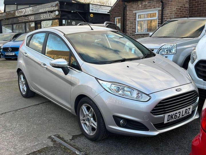 Ford FIESTA 1.5 TDCi Zetec Euro 5 5dr