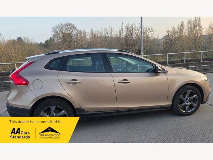 Volvo V40 1.6 D2 Lux Powershift Euro 5 (s/s) 5dr