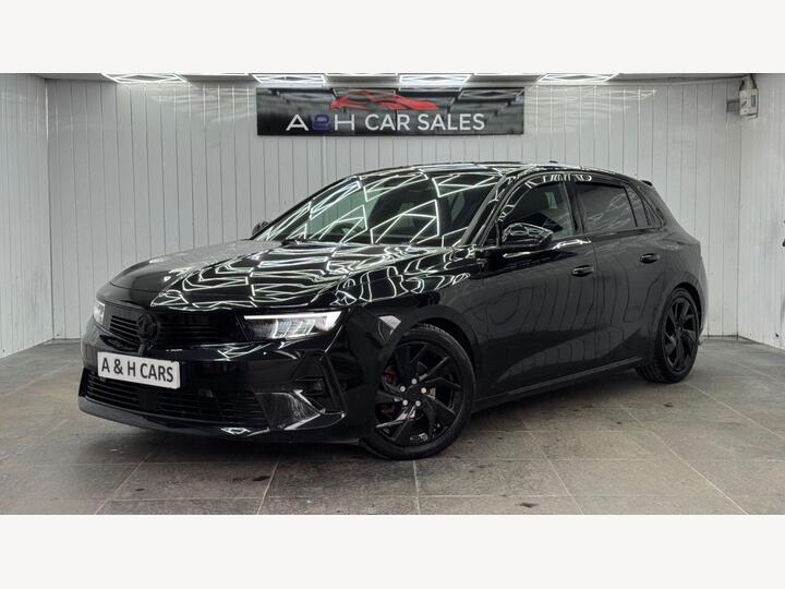 Vauxhall ASTRA 1.2 Turbo GS Euro 6 (s/s) 5dr Vauxhall ASTRA 1.2 Turbo GS Euro 6 (s/s) 5dr