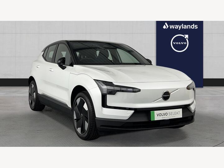 Volvo EX30 Single Motor Extended Range 69kWh Plus Auto 5dr