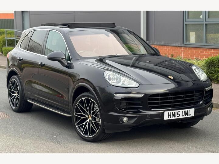 Porsche Cayenne 4.2 TD V8 S TiptronicS 4WD Euro 5 (s/s) 5dr Porsche Cayenne 4.2 TD V8 S TiptronicS 4WD Euro 5 (s/s) 5dr