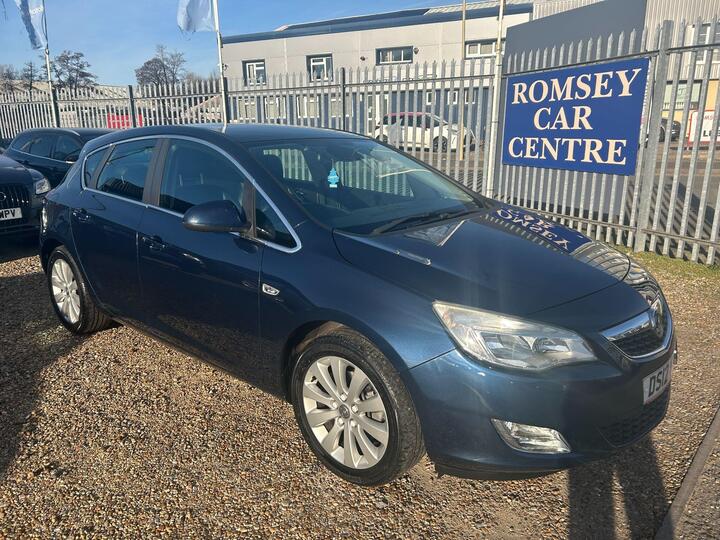 Vauxhall Astra 2.0 CDTi Elite Auto Euro 5 5dr