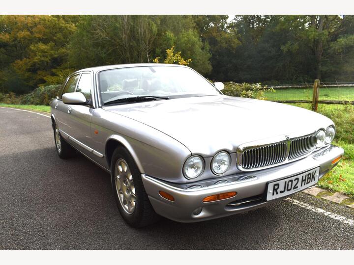 Jaguar XJ 3.2 XJ8 Executive 4dr