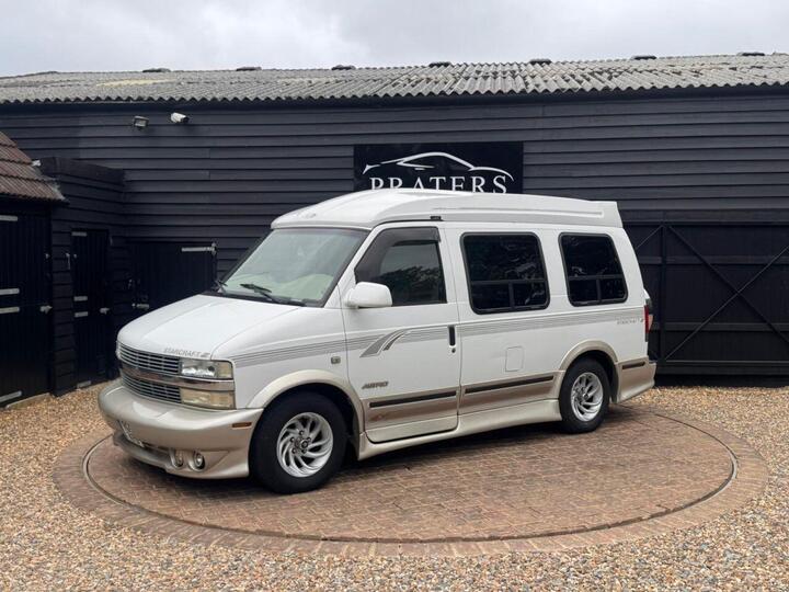 Chevrolet ASTRO VAN STARCRAFT DAY VAN 4.3 V6 Auto Chevrolet ASTRO VAN STARCRAFT DAY VAN 4.3 V6 Auto
