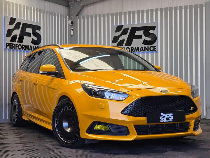 Ford FOCUS 2.0T EcoBoost ST-3 Euro 6 (s/s) 5dr