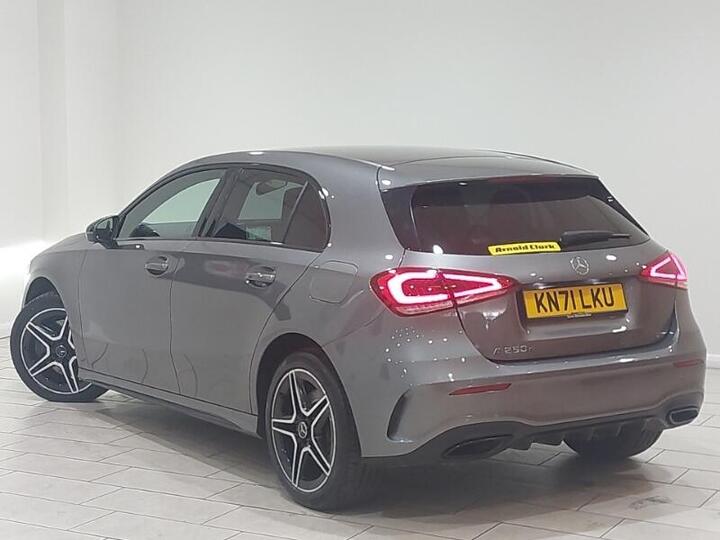 Mercedes-Benz A Class 1.3 A250e 15.6kWh AMG Line Edition 8G-DCT Euro 6 (s/s) 5dr