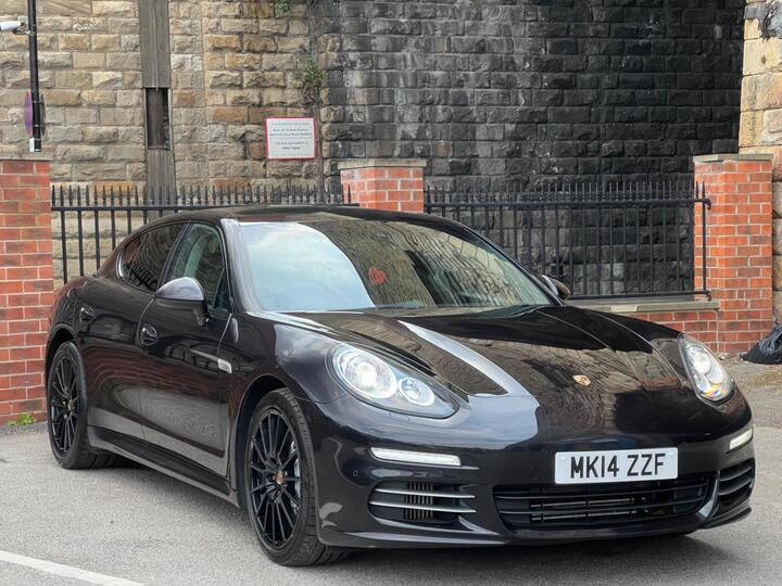 Porsche Panamera 3.0 V6 4S PDK 4WD Euro 5 (s/s) 5dr
