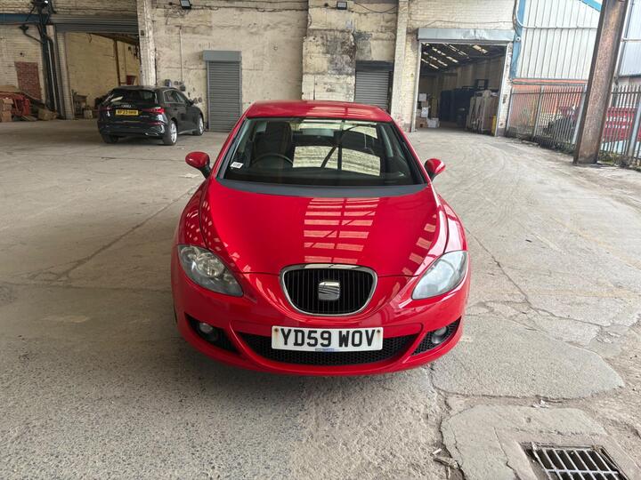 SEAT Leon 1.6 8V Emocion Euro 4 5dr