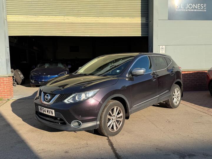 Nissan Qashqai 1.2 DIG-T Acenta Premium 2WD Euro 5 (s/s) 5dr