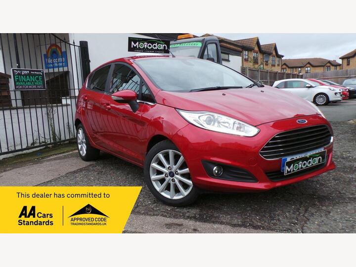 Ford Fiesta 1.0T EcoBoost Titanium Euro 6 (s/s) 5dr