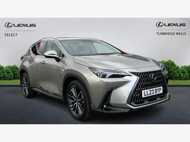 Lexus NX 2.5 450h+ 18.1kWh Takumi E-CVT 4WD Euro 6 (s/s) 5dr
