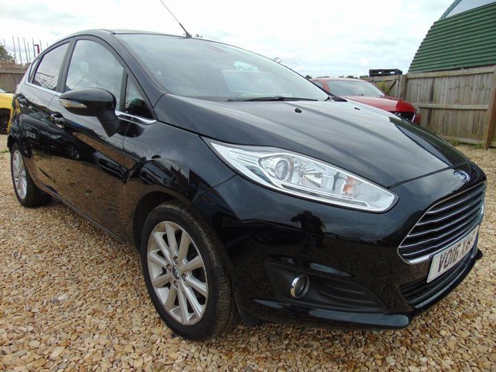 Ford FIESTA 1.0T EcoBoost Titanium Euro 6 (s/s) 5dr