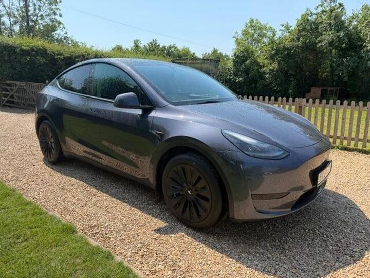 Tesla Model Y Auto RWD 5dr