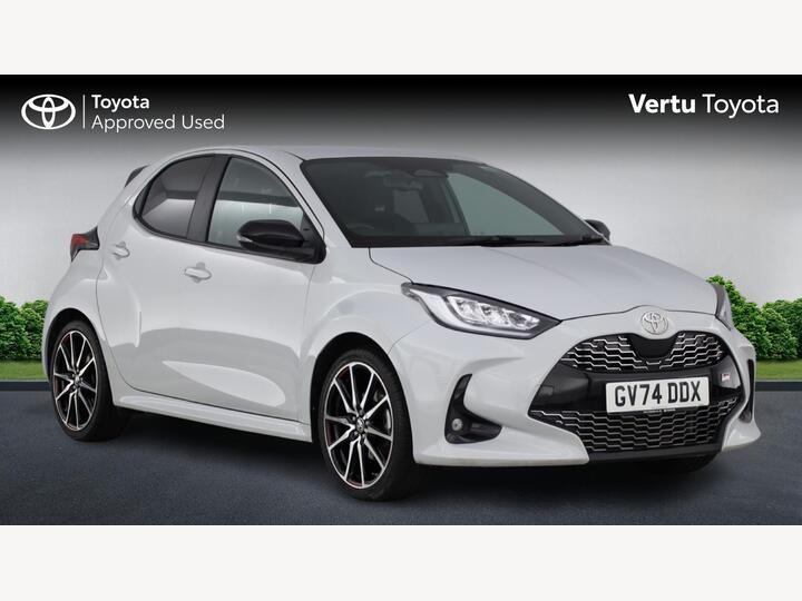 Toyota Yaris 1.5 VVT-h GR SPORT E-CVT Euro 6 (s/s) 5dr
