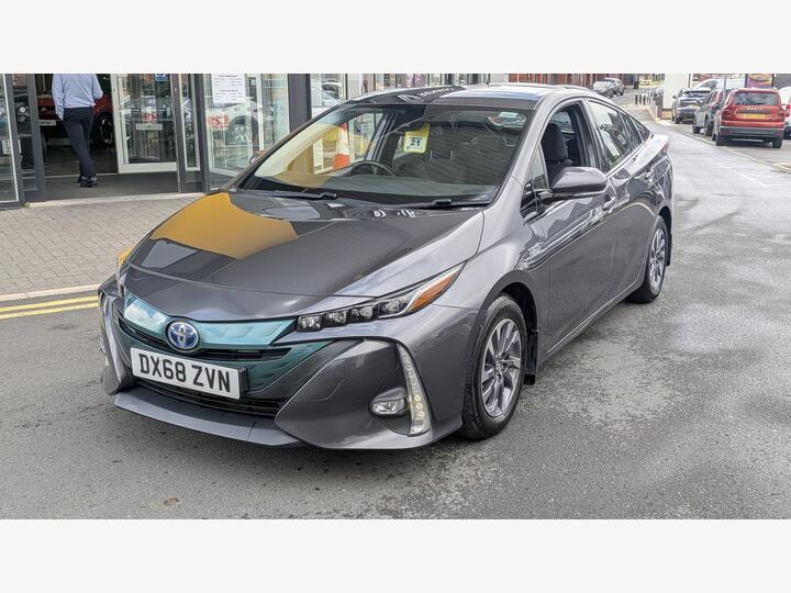 Toyota Prius 1.8 VVT 8.8kWh Business Edition Plus CVT Euro 6 (s/s) 5dr