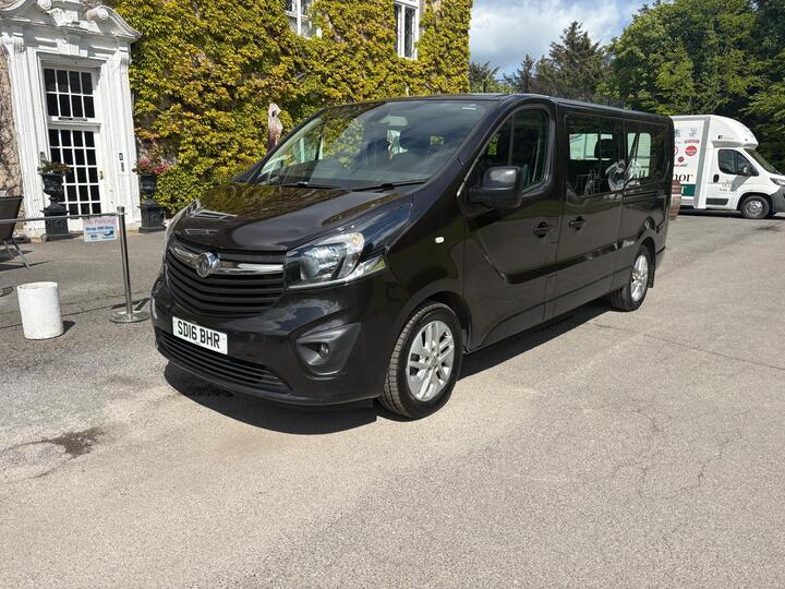 Vauxhall Vivaro 1.6 CDTi 2900 BiTurbo EcoFLEX L2 H1 Euro 6 (s/s) 5dr (9 Seat)
