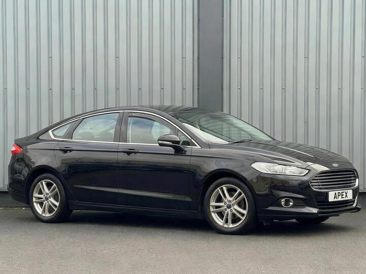 Ford Mondeo 2.0 TDCi Titanium Powershift Euro 6 (s/s) 5dr