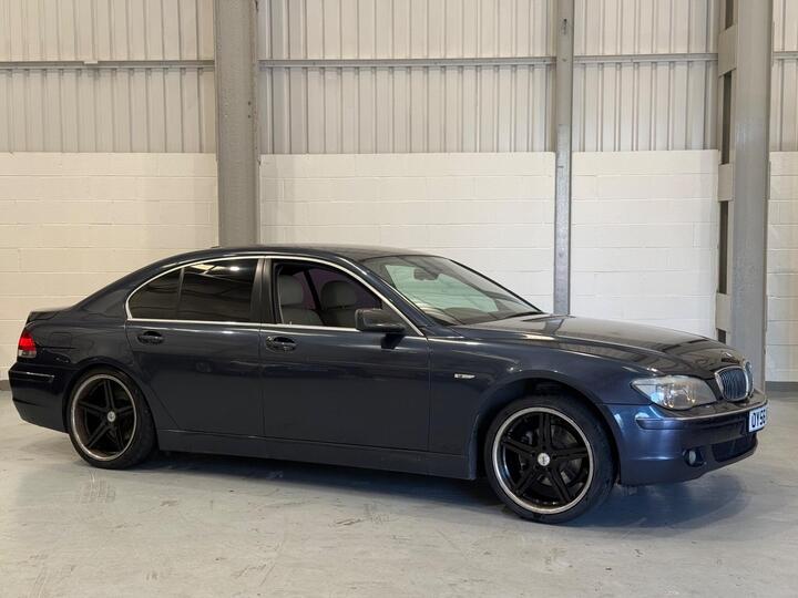 BMW 7 Series 3.0 730i SE Auto Euro 4 4dr