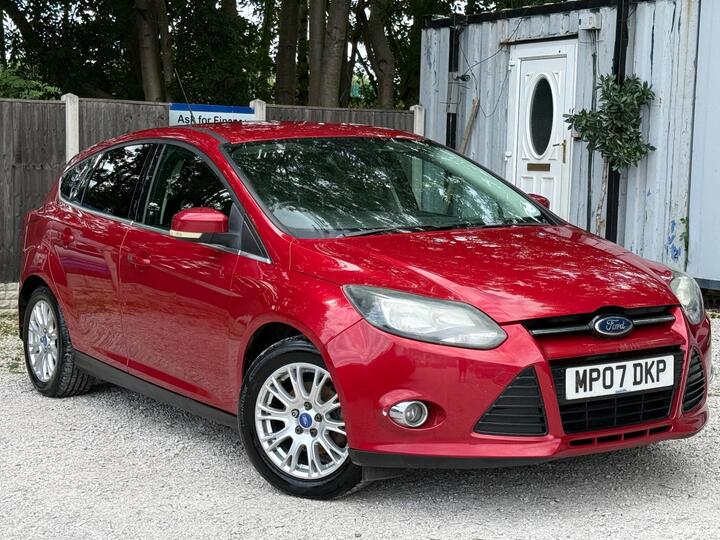 Ford Focus 1.6 Titanium Euro 5 5dr