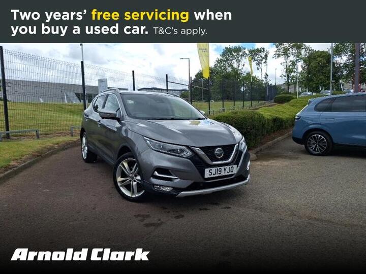 Nissan Qashqai 1.3 DIG-T N-Motion Euro 6 (s/s) 5dr