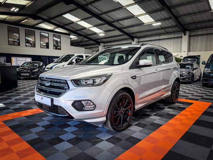 Ford Kuga 1.5 TDCi ST-Line X Euro 6 (s/s) 5dr