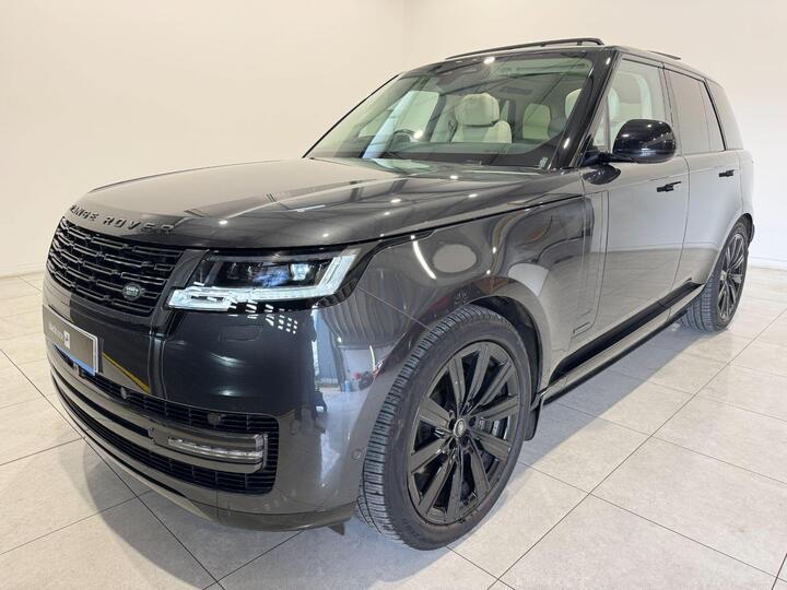 Land Rover Range Rover 3.0 D350 MHEV Autobiography Auto 4WD Euro 6 (s/s) 5dr Land Rover Range Rover 3.0 D350 MHEV Autobiography Auto 4WD Euro 6 (s/s) 5dr