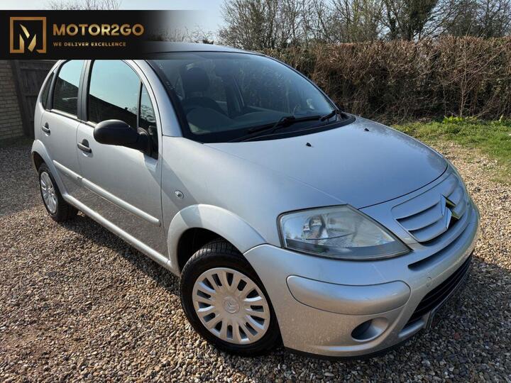 Citroen C3 1.1i Desire 5dr Citroen C3 1.1i Desire 5dr
