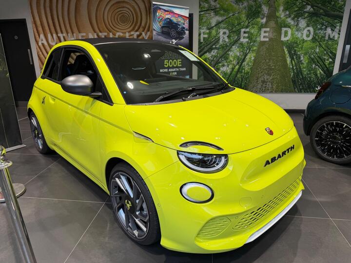 Abarth Abarth 500 42kWh Auto 2dr