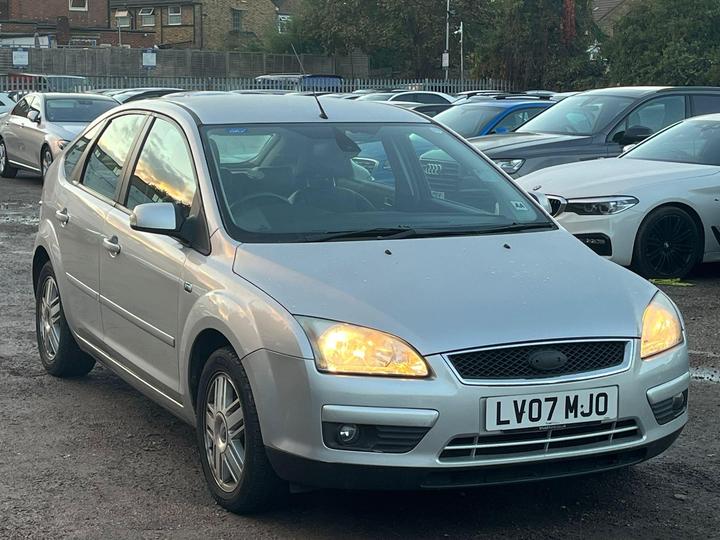 Ford Focus 2.0 Ghia 5dr