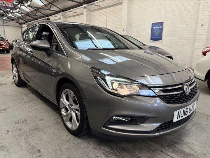 Vauxhall Astra 1.0i Turbo EcoFLEX SRi Euro 6 (s/s) 5dr Vauxhall Astra 1.0i Turbo EcoFLEX SRi Euro 6 (s/s) 5dr
