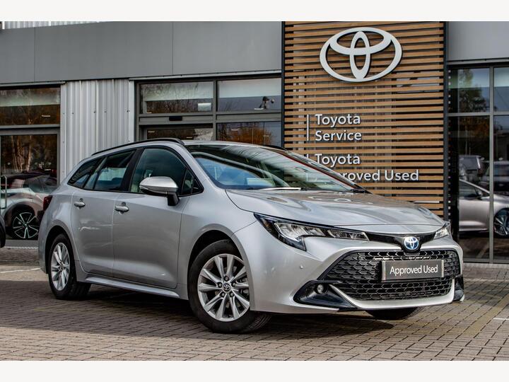 Toyota Corolla 1.8 VVT-h Icon Touring Sports CVT Euro 6 (s/s) 5dr Toyota Corolla 1.8 VVT-h Icon Touring Sports CVT Euro 6 (s/s) 5dr