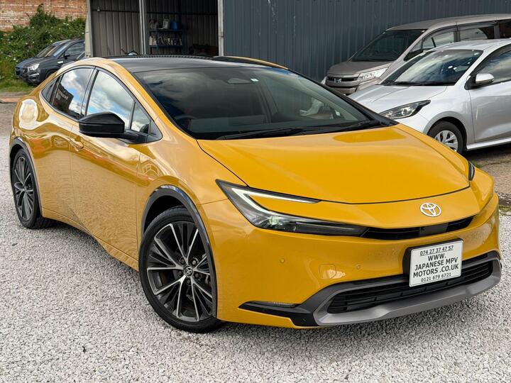 Toyota Prius Z HEV E-FOUR Petrol Self Charging Hybrid
