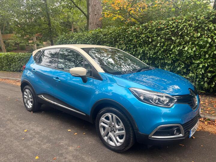 Renault Captur 1.5 DCi ENERGY Dynamique S MediaNav Euro 5 (s/s) 5dr Renault Captur 1.5 DCi ENERGY Dynamique S MediaNav Euro 5 (s/s) 5dr