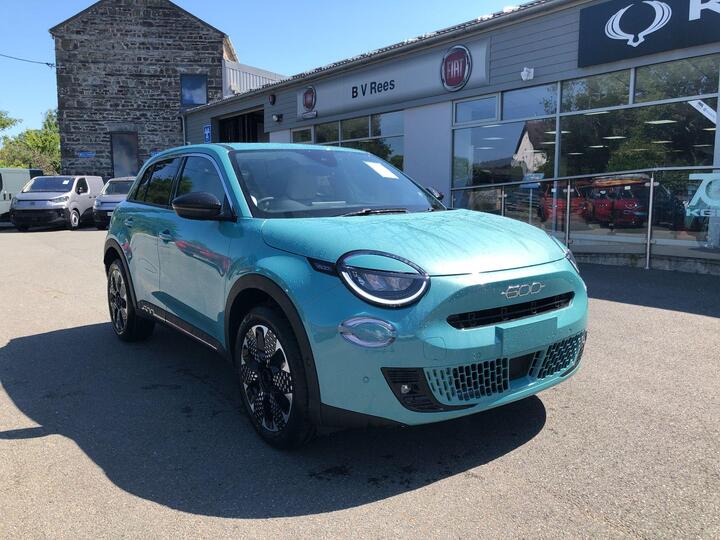 Fiat 600 1.2 MHEV La Prima E-DCT Euro 6 (s/s) 5dr