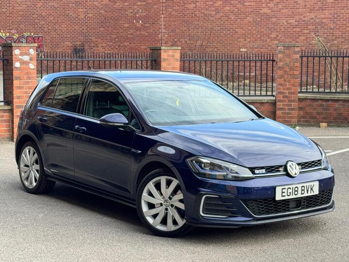 Volkswagen Golf 1.4 TSI 8.7kWh GTE Advance DSG Euro 6 (s/s) 5dr